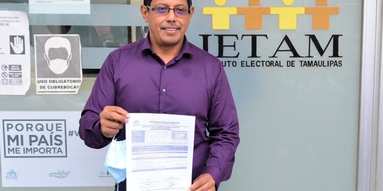 Concentran aspirantes independientes en municipios duros para el PAN