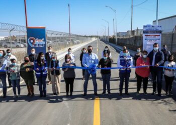 Inaugura Rivas pavimentación de calle Pilotos en Nuevo Laredo