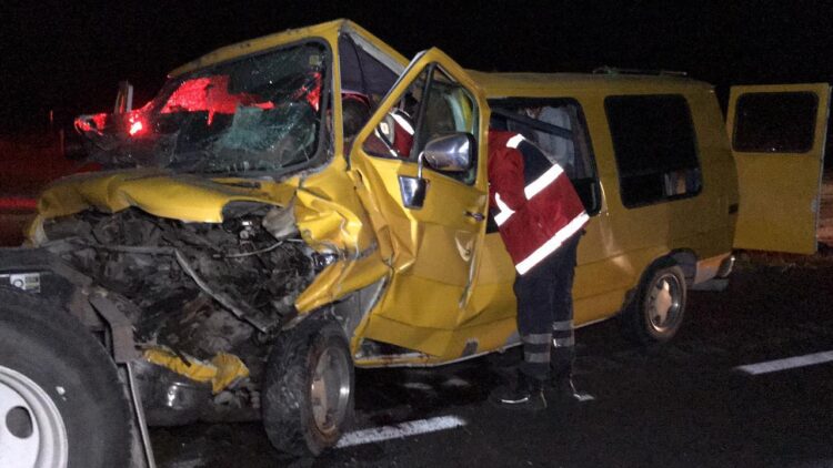 Tres muertos y cinco heridos en fatal choque