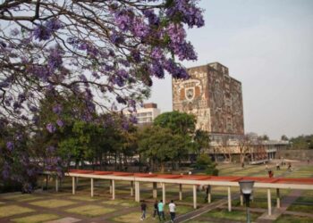 UNAM extiende suspensión de clases presenciales a marzo 2021