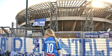 El Napoli rebautiza su estadio en honor a Maradona