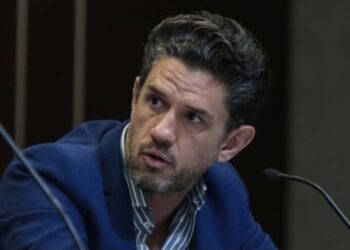 Santos demanda a Disney