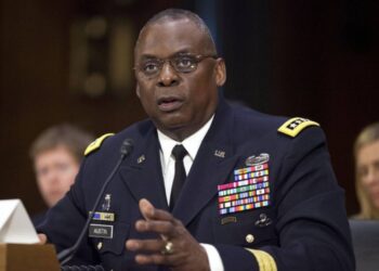 Joe Biden elige al general Lloyd Austin para Defensa