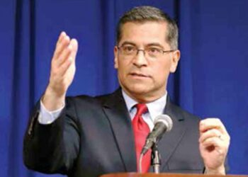 Xavier Becerra, hijo de mexicanos, para dirigir Salud en EU