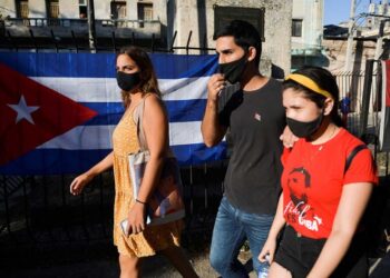 Autoriza Cuba participación mayoritaria de capital extranjero en empresas