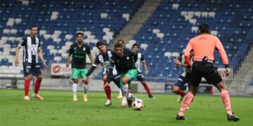 Rayados de Javier Aguirre cierra preparación con dos partidos el mismo día