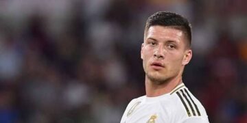 Luka Jovic supera el Covid-19 y vuelve a estar disponible para Zidane