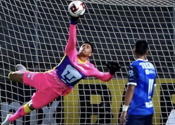 Alfredo Talavera regresa al arco de Pumas para la final de ida ante León