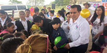 Brigada Asistencial en la Colonia Vamos Tamaulipas