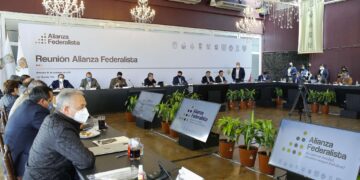 Pide Alianza Federalista distribución justa de vacuna COVID-19