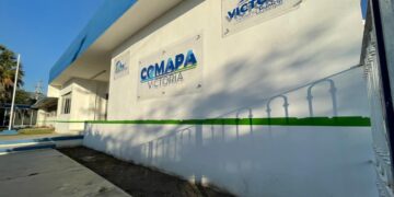 Higienizan oficinas de COMAPA Victoria