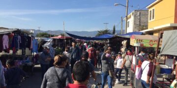 Rehúyen adultos mayores del uso de cubrebocas