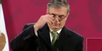 Vacuna de Pfizer llega mañana a México