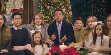 Manda mensaje de felices fiestas Gobernador Francisco García