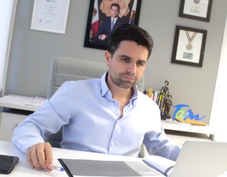 Rinde INDE informe de actividades