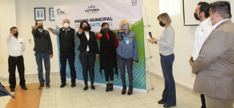 Toma protesta alcaldesa Pilar Gómez al Consejo Consultivo Municipal del Deporte