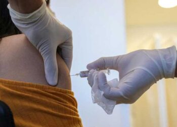 Aumenta confianza en la vacunación