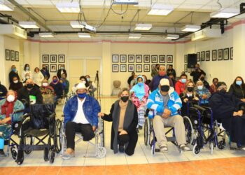 Entrega alcaldesa Pilar Gómez aparatos funcionales a población vulnerable