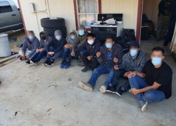 Salvan de morir congelados a dos indocumentados guatemaltecos