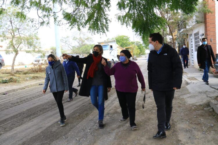 Supervisa alcaldesa Pilar Gómez mejoramiento de vialidades en Victoria