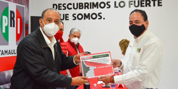 Recibe PRI registro de 19 aspirantes a Diputados Locales por Tamaulipas