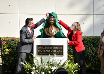 Rinden priístas homenaje póstumo a M. de los Angeles Moreno Uriegas 