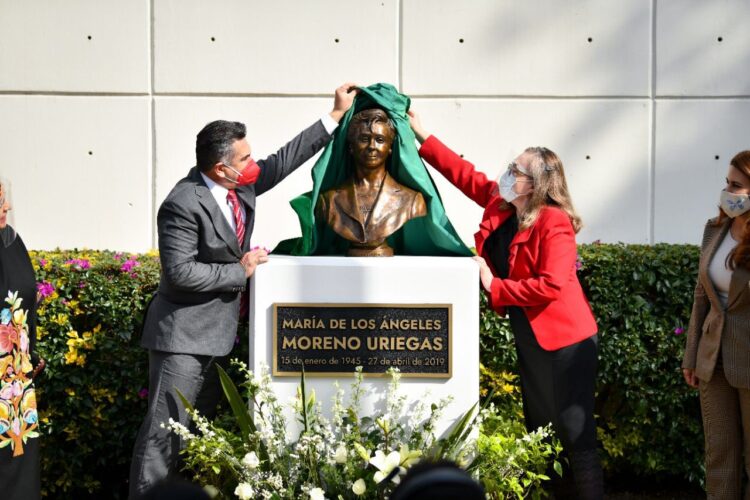 Rinden priístas homenaje póstumo a M. de los Angeles Moreno Uriegas 