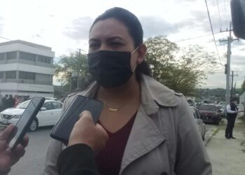 Plantean reactivar pago de becas escolares