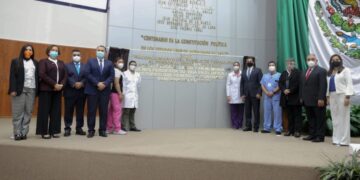 Francisco García rinde homenaje a personal de salud y víctimas del Covid-19