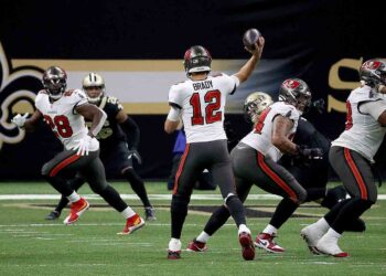 Brady y los Bucaneros zarpan a la final de conferencia
