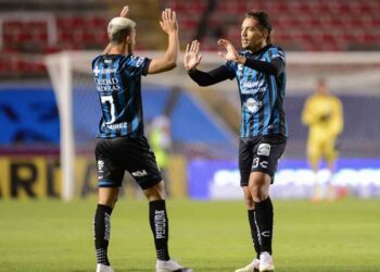 Gallos de Querétaro derrota 1-0 a Rojinegros del Atlas