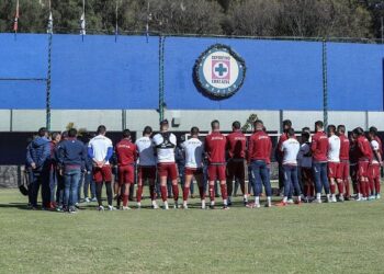 Cruz Azul confirma cuatro casos positivos previo a su debut en Guardianes 2021