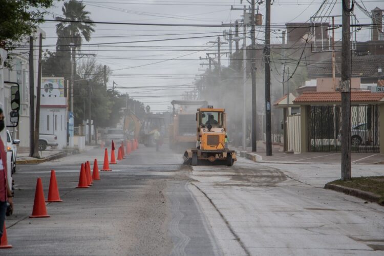 Más pavimentación para Matamoros; inician obras en calle 14 y Constituyentes