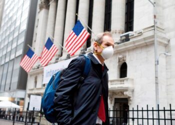 Sobrepasa EU 20 millones de casos de covid-19