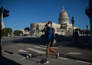 Cuba apuesta por crear primera vacuna de América Latina contra el Covid