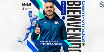 El Puebla anuncia al brasileño Gustavo Ferrareis como su nuevo delantero