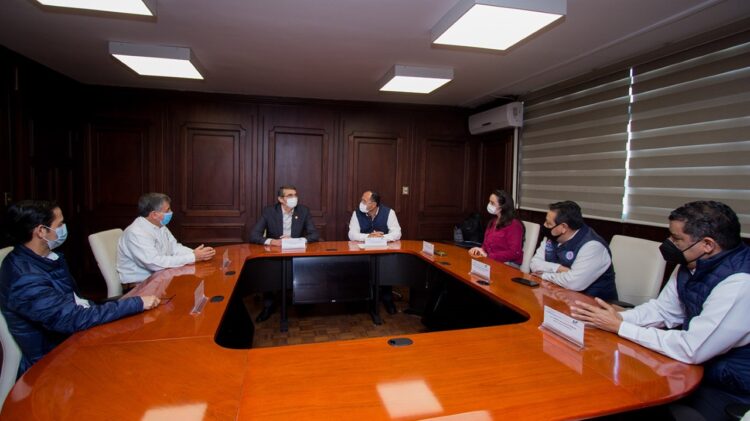 Recibe UAT visita del Rector de la Universidad Tecnológica del Mar