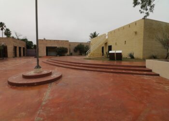 Devela Alcalde placa conmemorativa en Museo Casamata