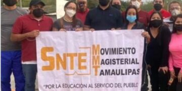 Demandan maestros pagos rezagados de escuelas de tiempo completo