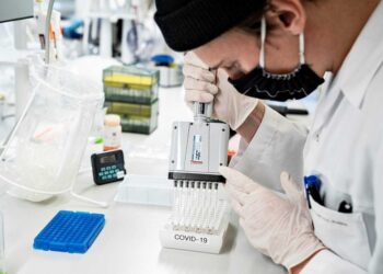 Variante británica del covid sería más mortal que original: Boris Johnson