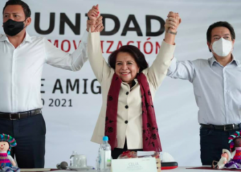 Entre protestas ratifican a Celia Maya candidata de Morena en Querétaro