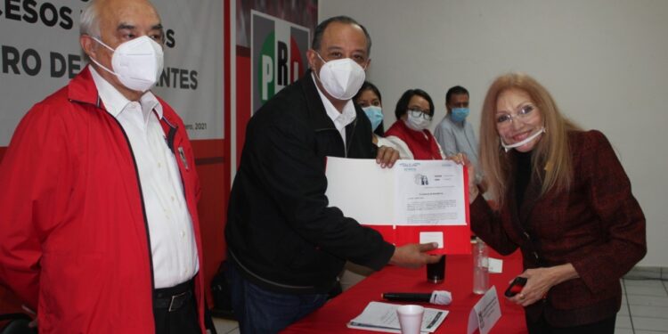 Recibe PRI 9 solicitudes de aspirantes a Diputados Federales por Tamaulipas