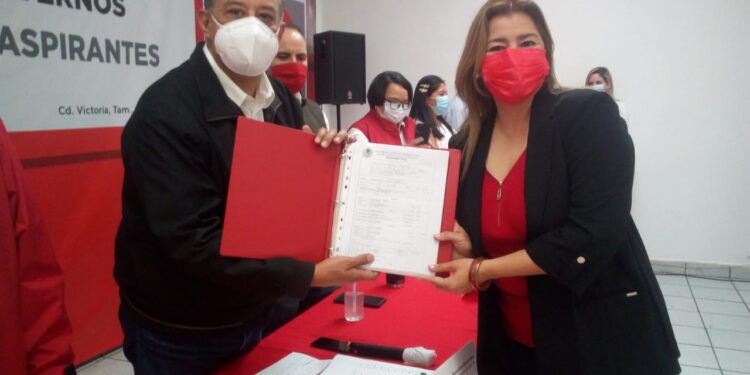 Recibe PRI 9 solicitudes de aspirantes a Diputados Federales por Tamaulipas