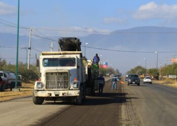 Gobierno de Pilar Gómez mejora vialidades de Victoria