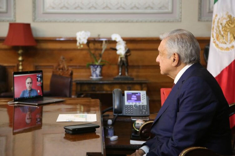 Pacta López Obrador con Putin acceso a 24 millones de vacunas rusas