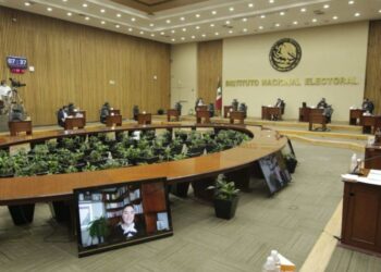 Niega INE a Morena bajar spot de Movimiento Ciudadano