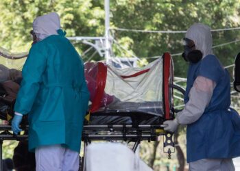 México rebasa la barrera de las 150 mil muertes por covid-19