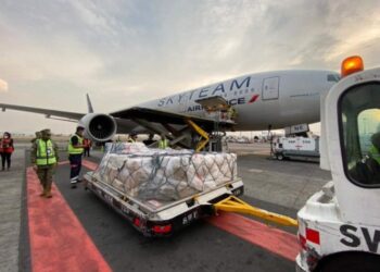 Vacunas de CureVac para ensayo Fase 3 llegan a México