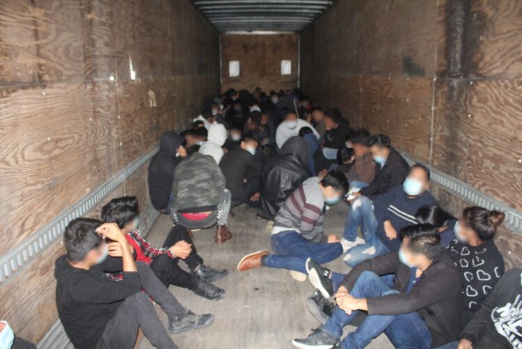 Nada frena a los indocumentados; capturan otros172 en Laredo