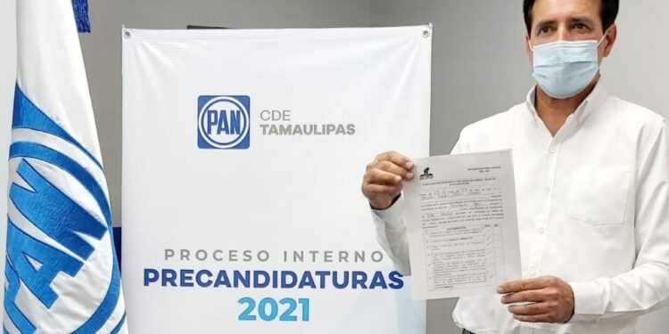 Van Verástegui y esposa por reelección en Diputación Federal y alcaldía de Xicoténcatl